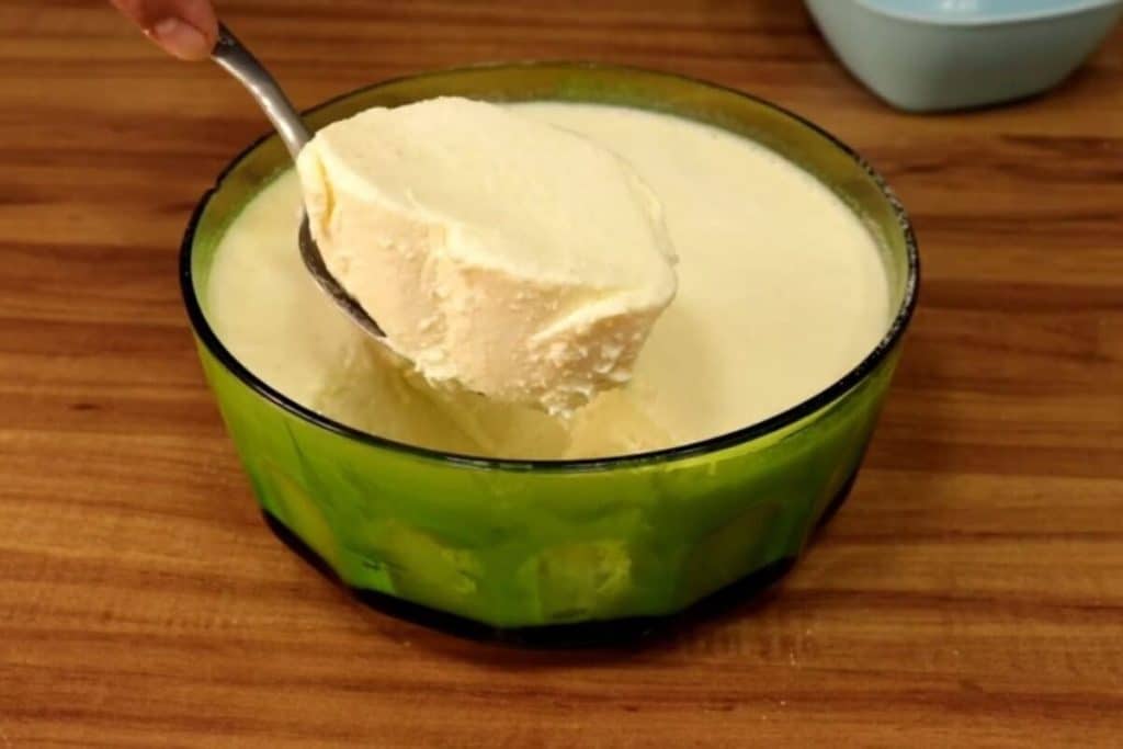 Mousse de leite Ninho