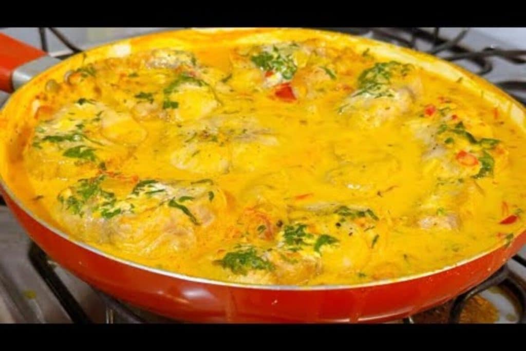 Peixe ao molho cremoso com leite de coco