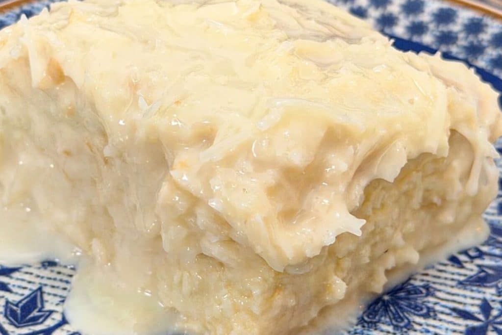 Bolo gelado de coco