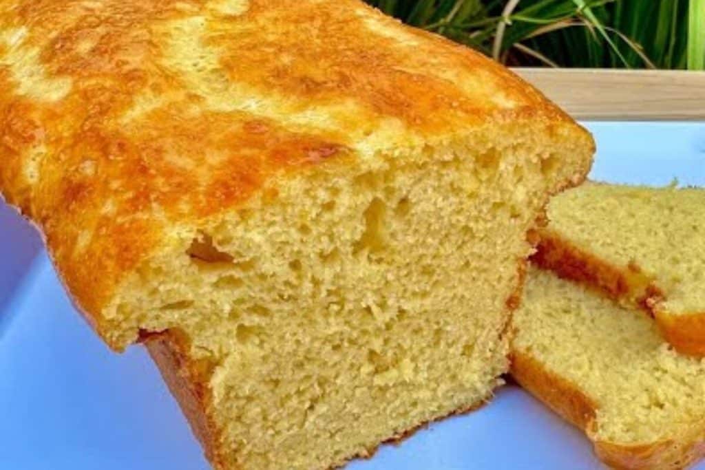Pão de milho sem sovar que fica extremamente fofinho e macio, feito de um jeito super prático 182 Pão de milho sem sovar