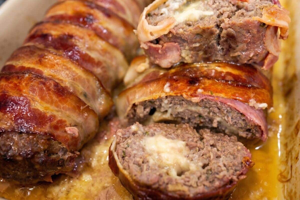 Rocambole de carne moída com bacon super recheado e suculento para você assar no forno e arrasar 13 Rocambole de carne moída