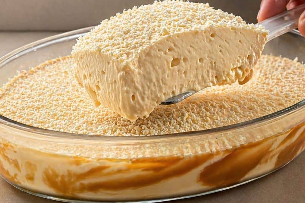 Sobremesa de maracujá com doce de leite