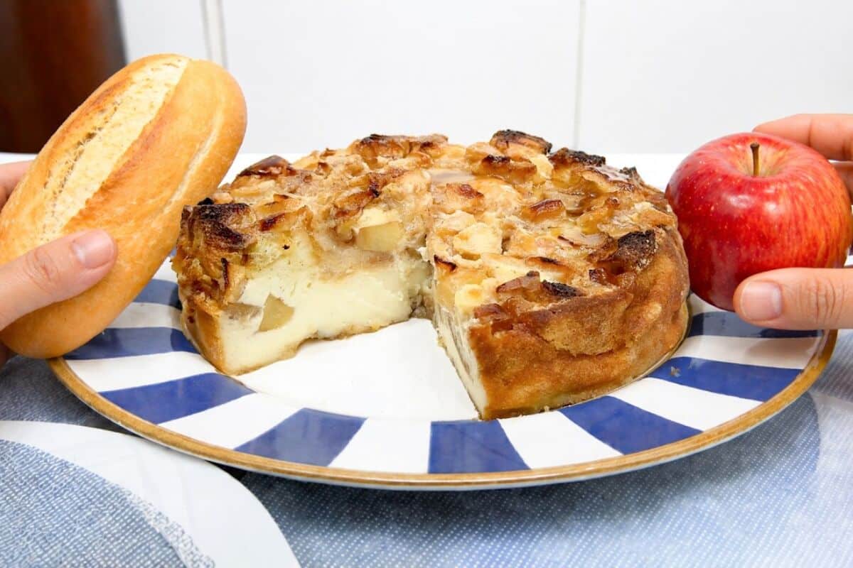 Sobremesa de pão amanhecido com maçã, que fica parecendo um doce fino de confeitaria 85 Sobremesa de pão amanhecido