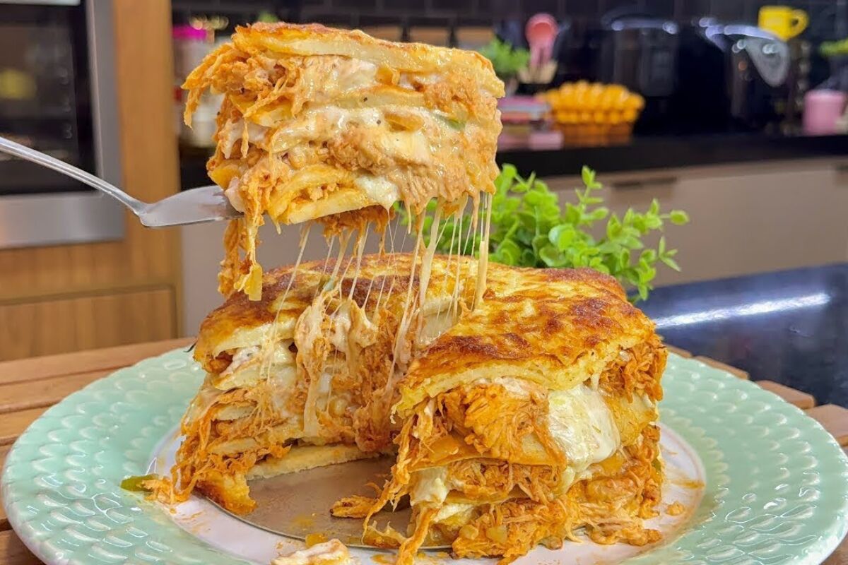 Torta de frango cremosa