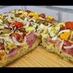 Torta portuguesa com massa de iogurte