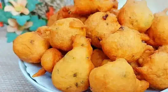Bolinho de chuva salgado feito com massa de água e sal bem sequinho e crocante por fora 3 Bolinho de chuva salgado