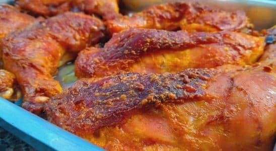 Frango assado na maionese