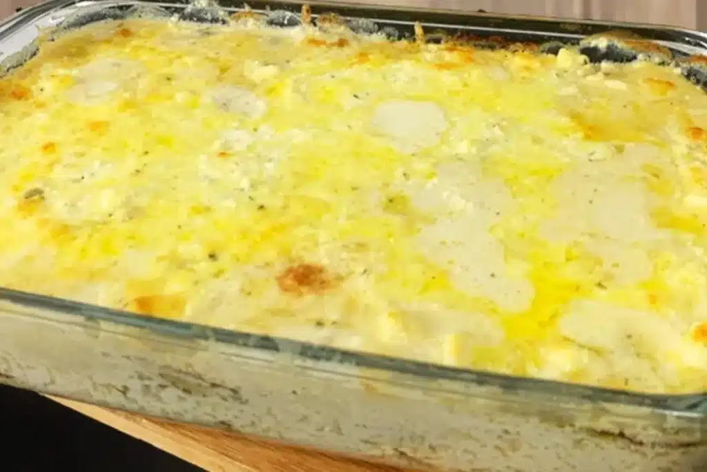 Lasanha de abobrinha com muito queijo derretido e molho saboroso, para uma refeição irresistível 4 Lasanha de abobrinha