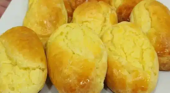 Pãozinho de batata feito totalmente sem farinha de trigo para ficar extremamente fofinho e macio 1 Pãozinho de batata