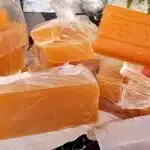 Sabão de álcool caseiro: uma receita glicerinada maravilhosa que limpa profundamente 1 Sabão de álcool caseiro