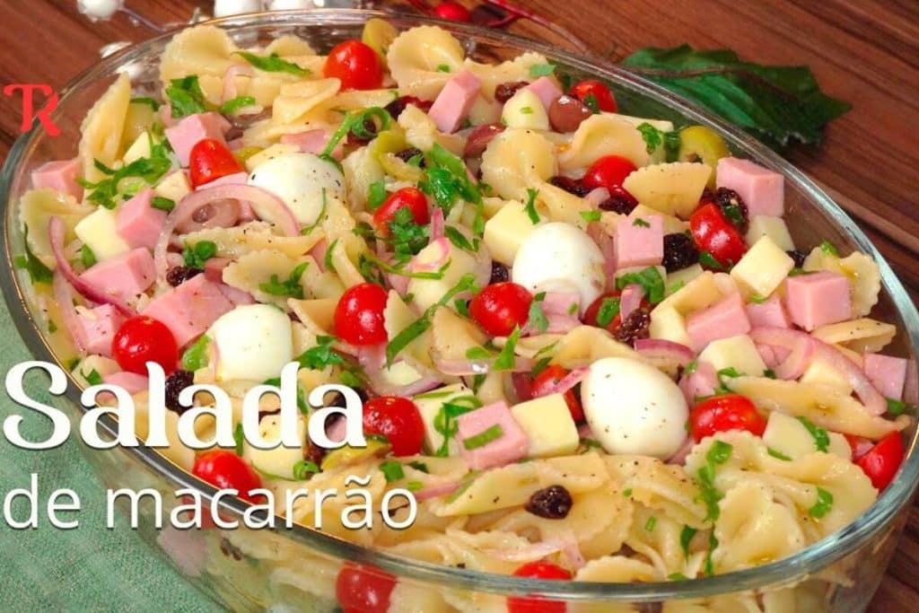 Salada de macarrão caprichada e refrescante, com um tempero especial que todos vão amar 44 Salada de macarrão