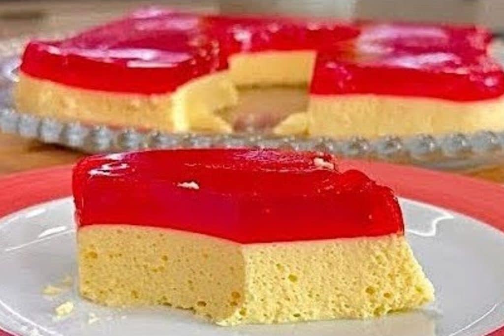 Sobremesa com 2 ingredientes feita em poucos minutos de um jeito super rápido e econômico 36 Sobremesa com 2 ingredientes