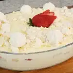 Sobremesa de morango cremosa e refrescante, para você garantir o doce perfeito do final de semana 1 Sobremesa de morango