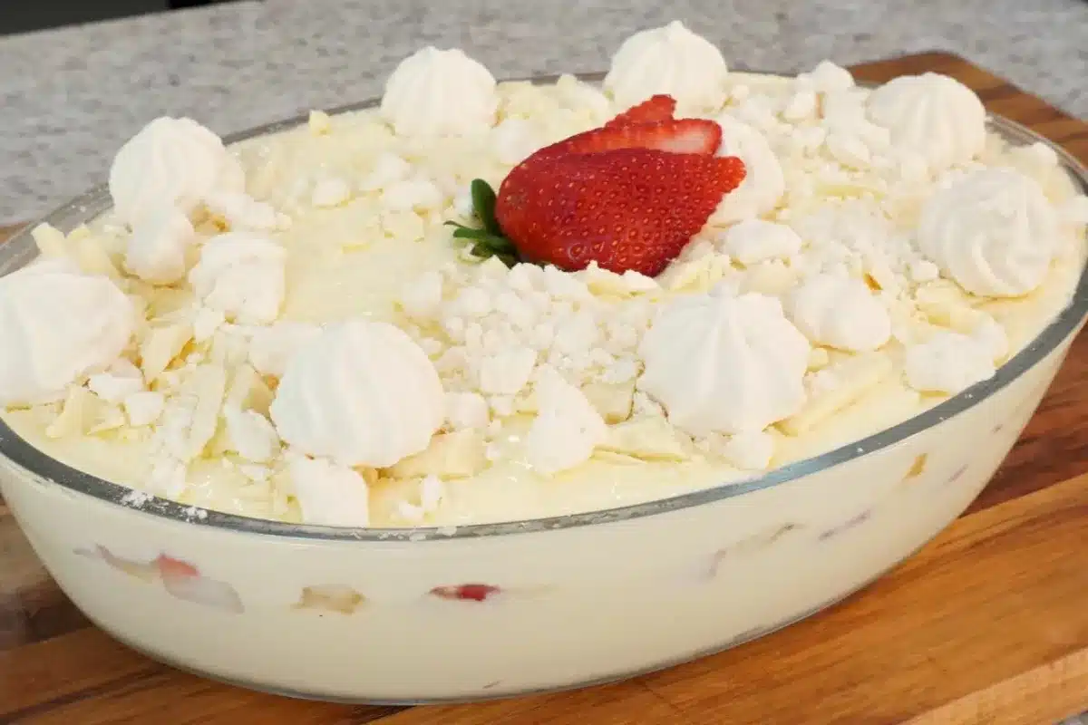 Sobremesa de morango cremosa e refrescante, para você garantir o doce perfeito do final de semana 56 Sobremesa de morango