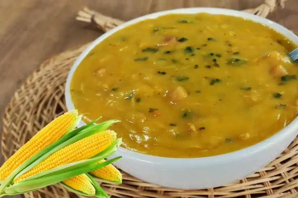 Sopa de milho verde cremosa e muito saborosa com aquele temperinho caseiro aconchegante 4 Sopa de milho verde