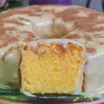 Bolo de milho de latinha acompanhado de um brigadeiro de milho cremoso para surpreender a todos 1 Bolo de milho de latinha