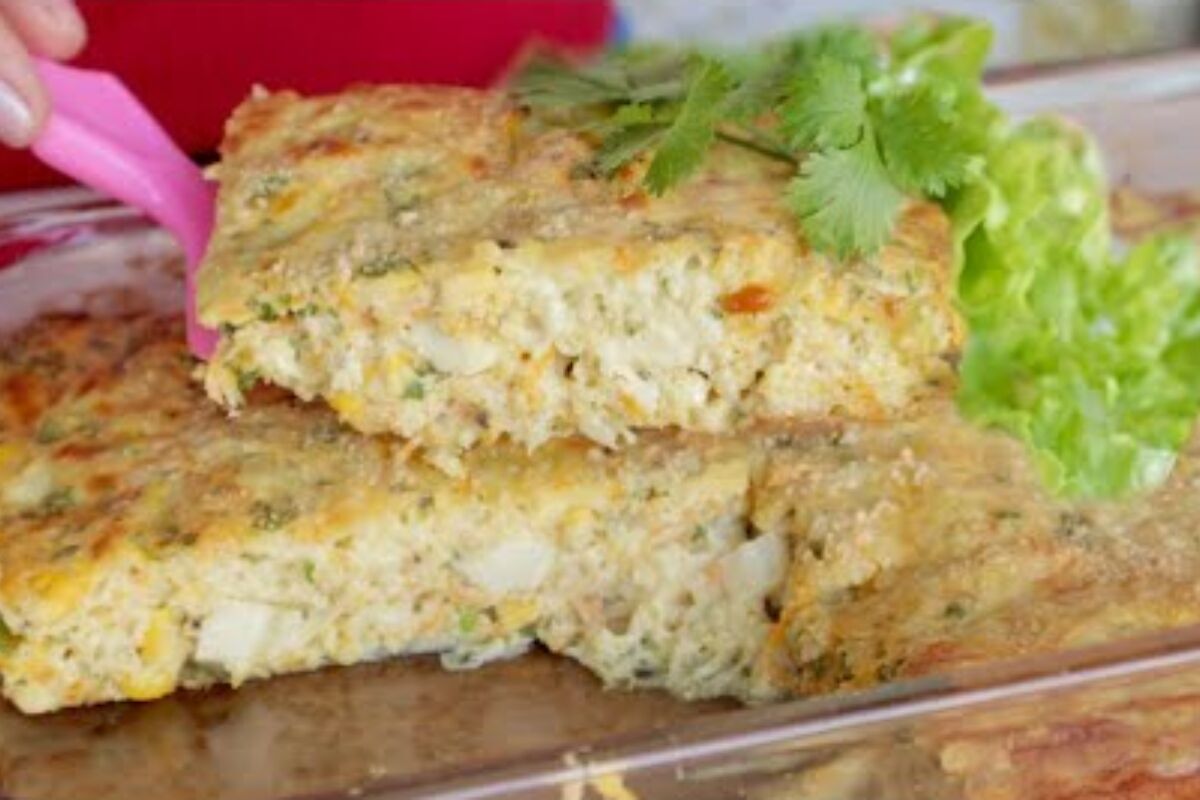 Omelete de forno delicioso e prático de fazer, recheada com legumes e queijo, uma refeição leve e saborosa 17 Omelete de forno