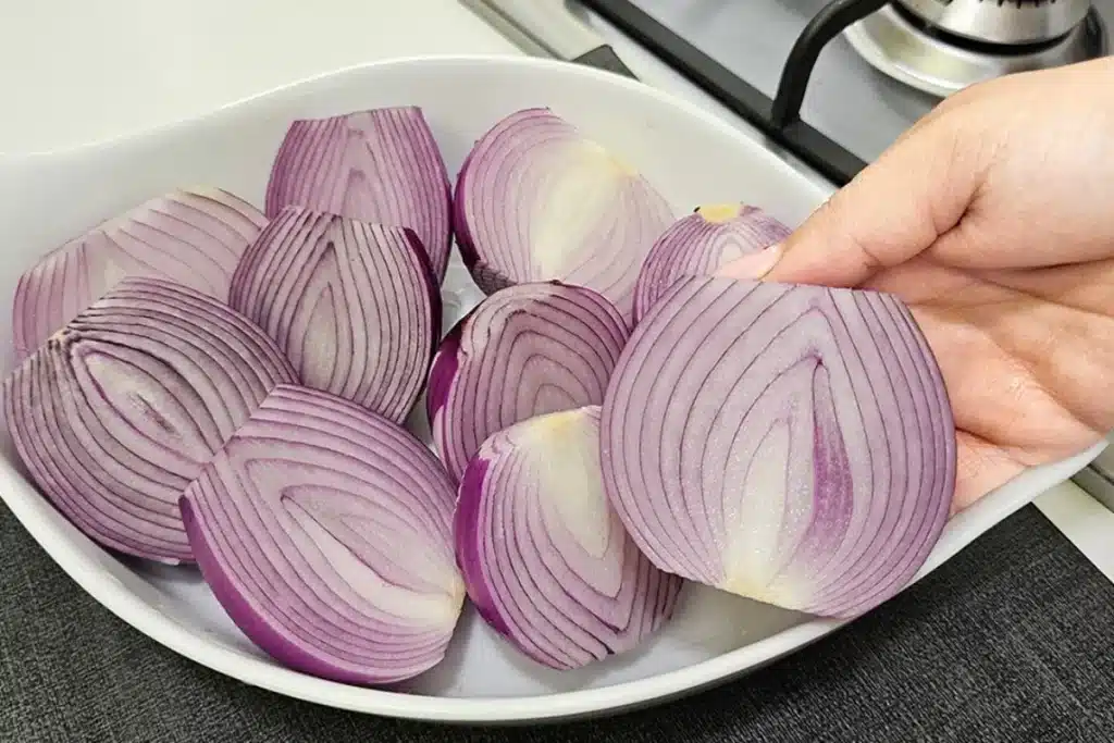 Receita de cebola fácil, prática e econômica, o acompanhamento ideal no seu almoço completo 4 Receita de cebola