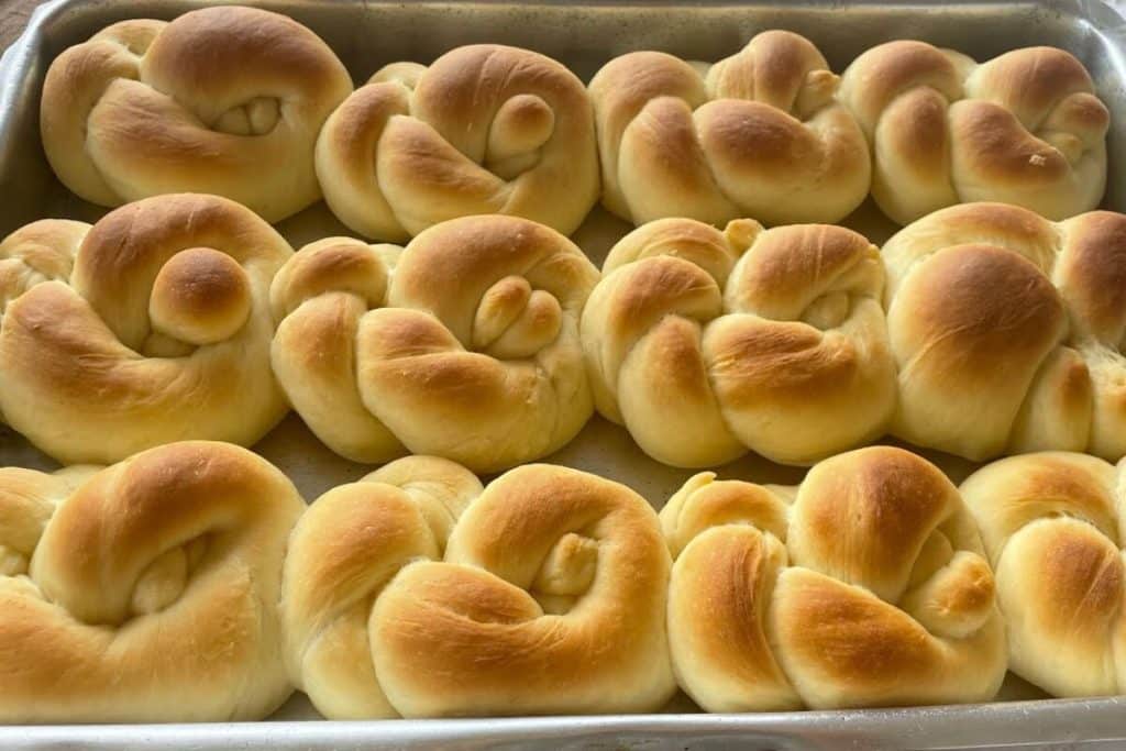 Rosca de leite Ninho tão macia e fofinha que desmancha na boca, para você fazer de forma simples 46 Rosca de leite Ninho
