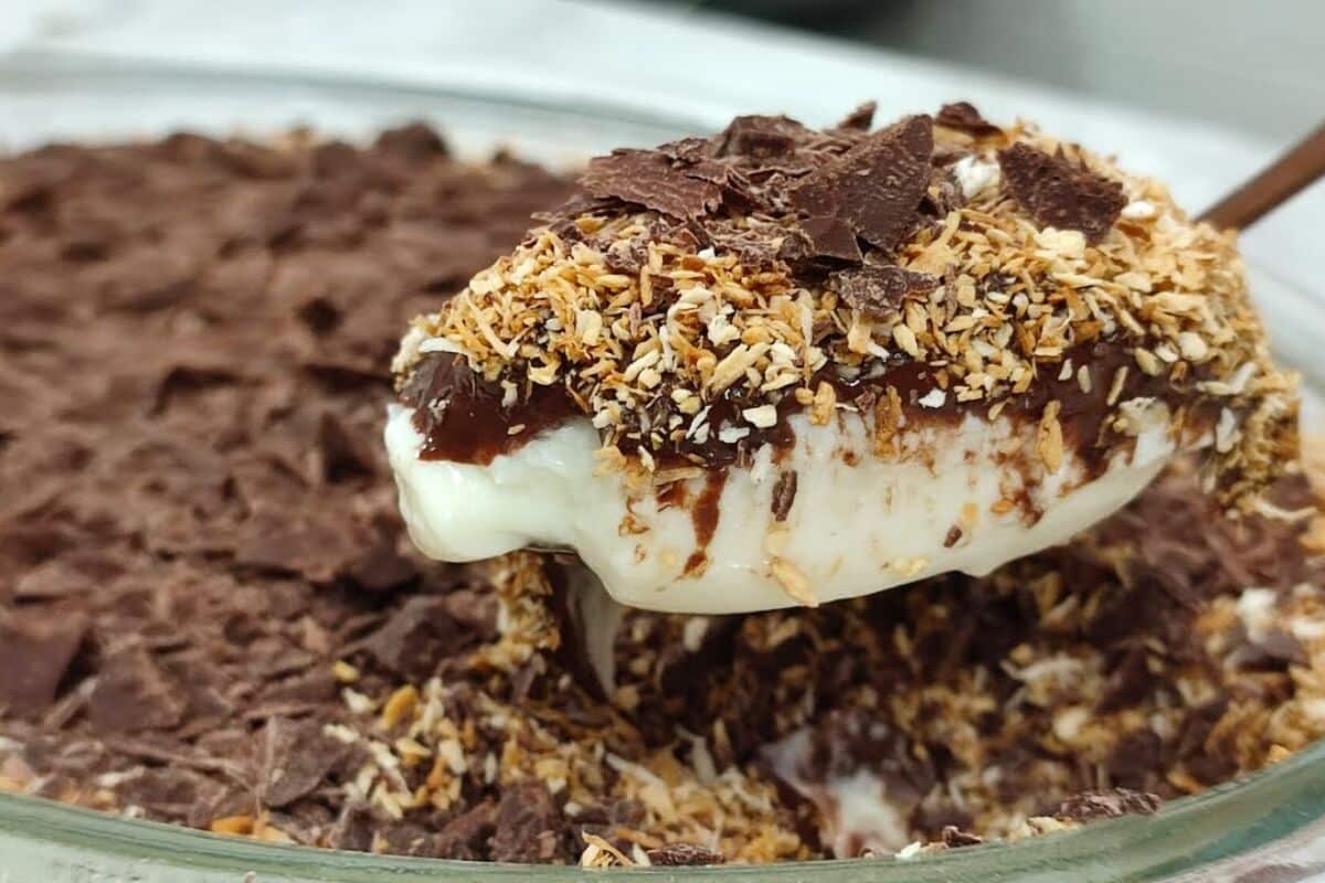 Sobremesa de Coco Cremosa e Geladinha