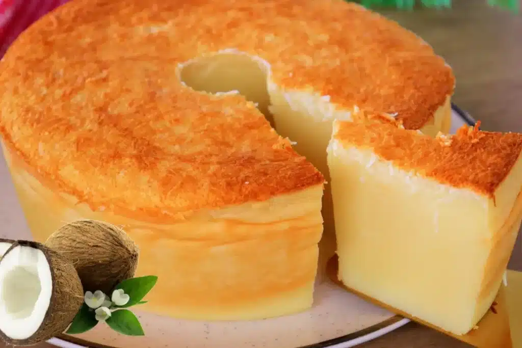 Bolo baeta de coco cremoso e fácil de fazer, com aquela textura divina de pudim que todos amam 4 Bolo baeta