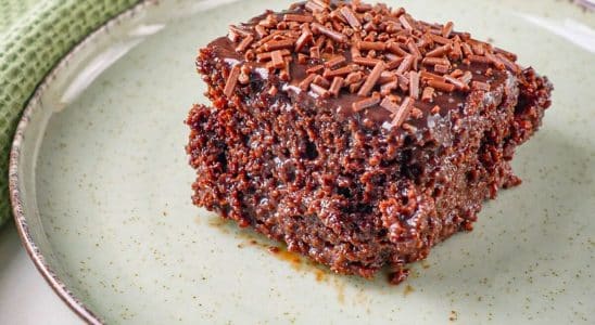 Bolo de chocolate fácil