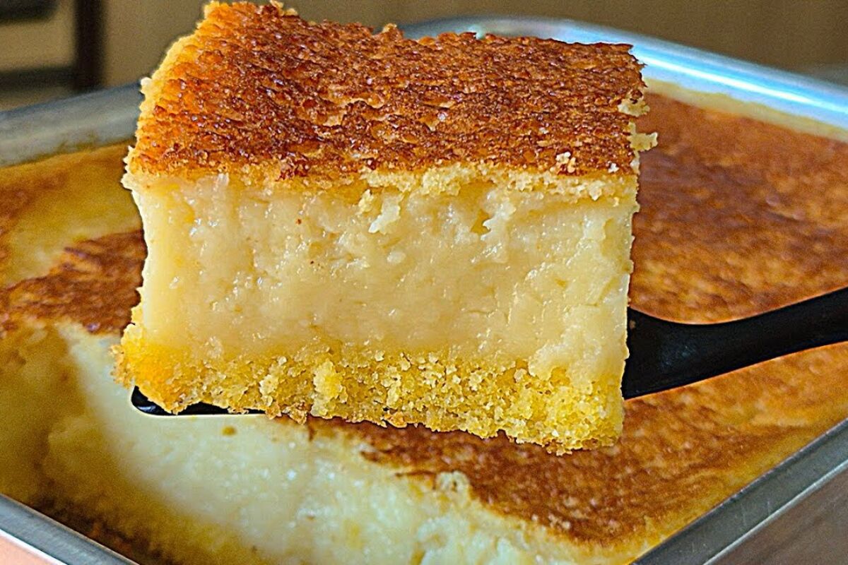 Bolo de fubá cremoso