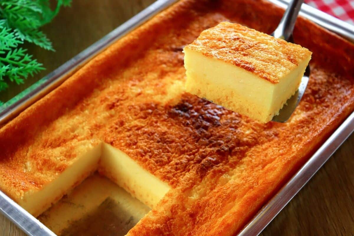 Bolo de fubá cremoso