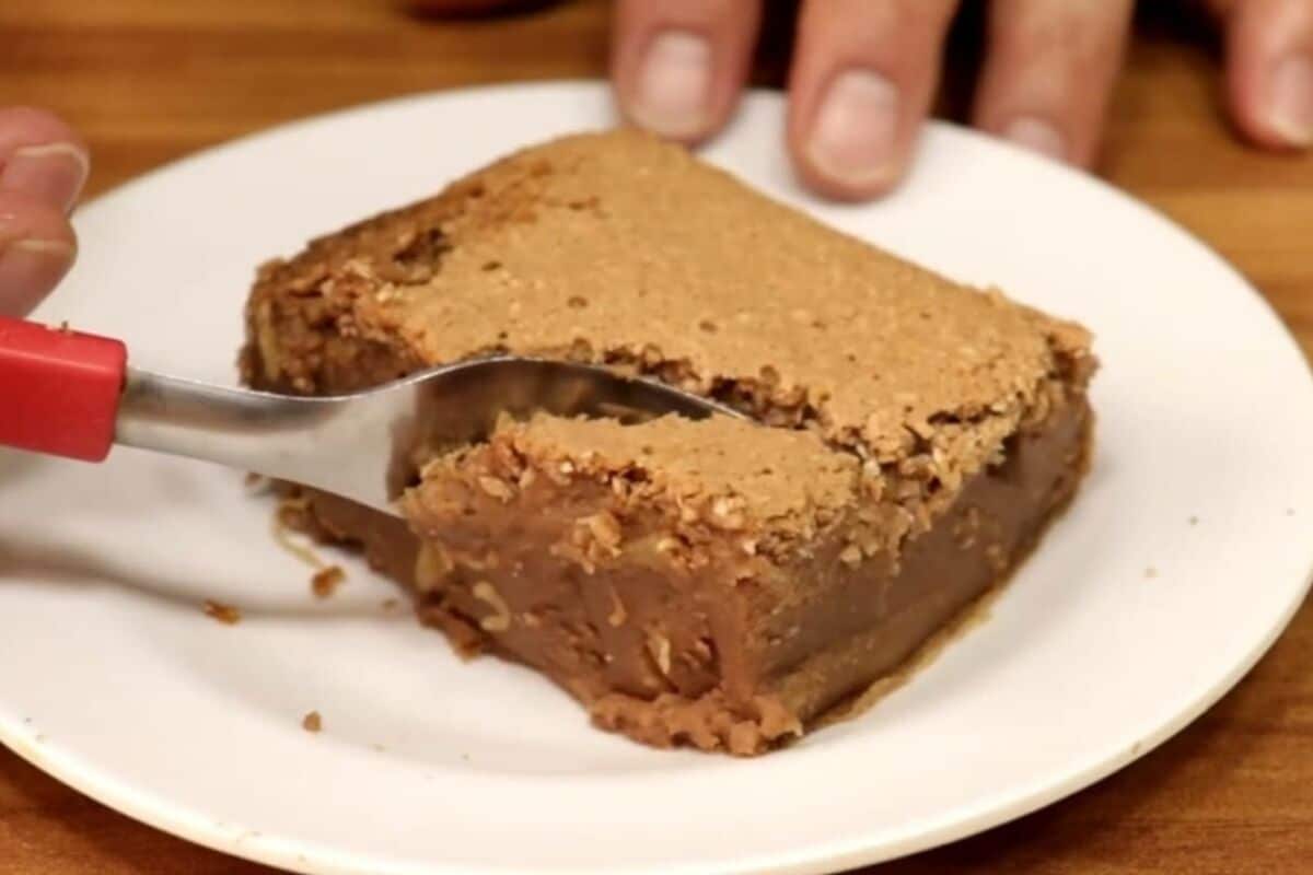 Bolo mole de Nescau