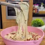 Carne com creme de cebola suculenta feita na frigideira, uma refeição prática e deliciosa 2 Carne com creme de cebola
