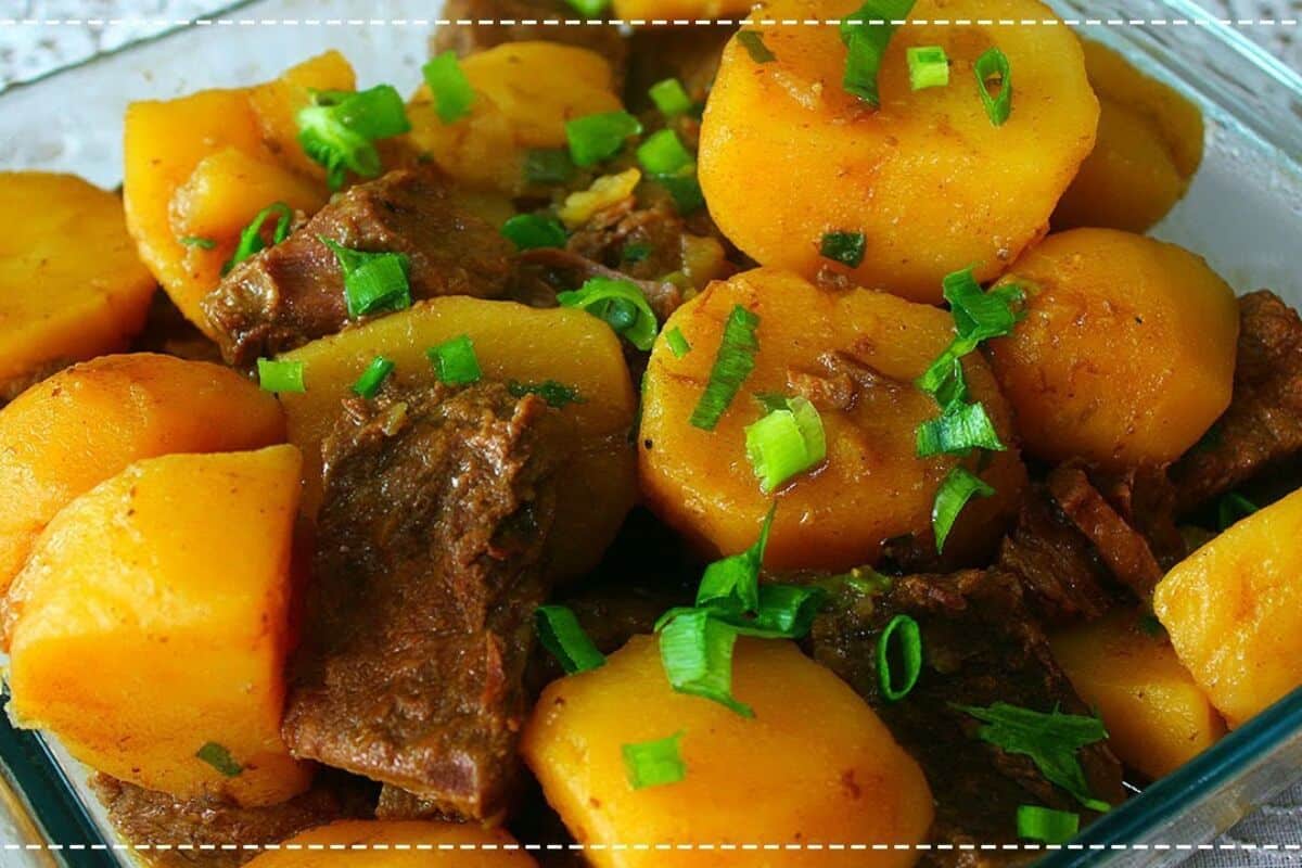 Carne de panela com batata