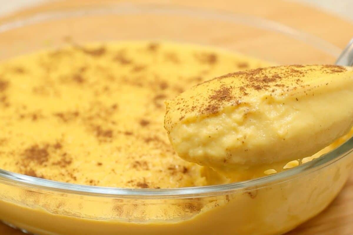 Curau de milho de latinha super cremoso, fácil e rápido, uma sobremesa tradicional divina 43 Curau de milho de latinha