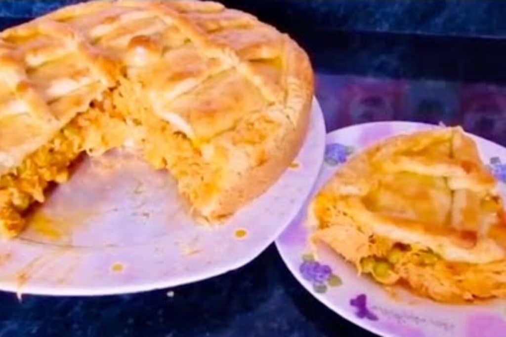Empadão de frango super cremoso e divino, com aquela massa especial que derrete na boca 14 Empadão de frango