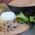 Estrogonofe de carne cremoso e bem temperado, uma refeição rápida, fácil e digna de restaurante 1 Estrogonofe de carne