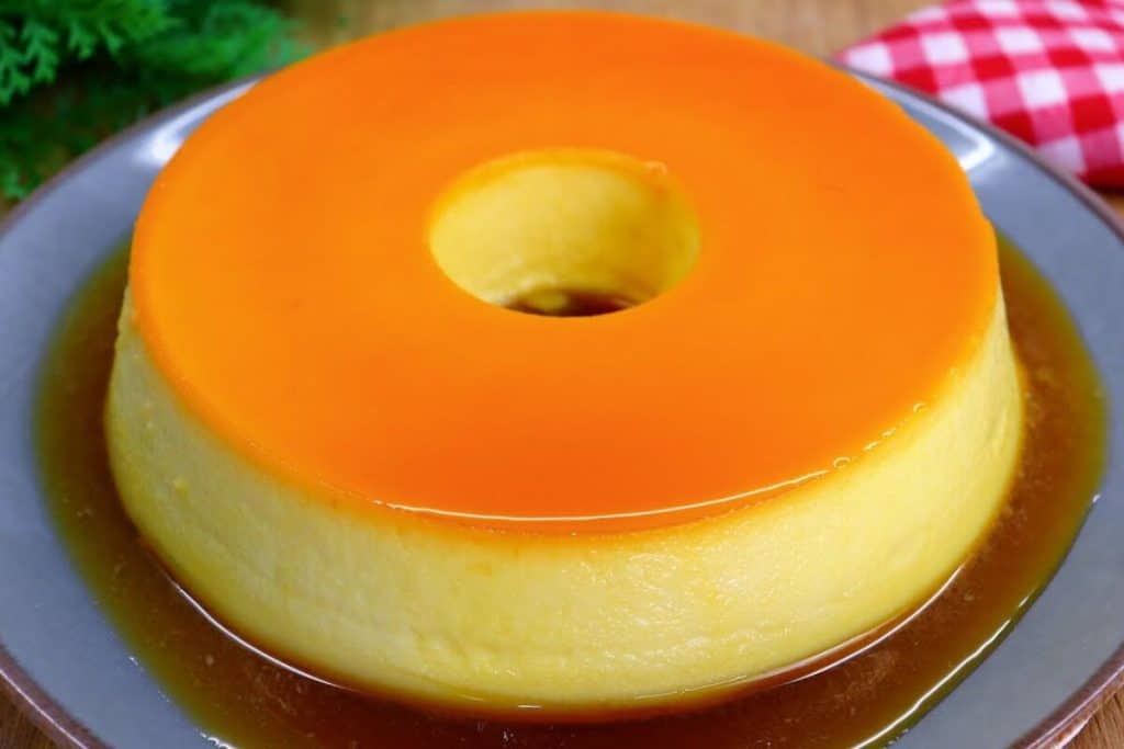Pudim de leite em pó feito sem forno e sem gelatina, a sobremesa perfeita de Dia dos Pais 16 Pudim de leite em pó