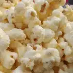 Pipoca de leite Ninho crocante, doce e bem sequinha, feita de forma super rápida e simples 1 Pipoca de leite Ninho