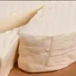 Queijo caseiro feito com apenas três ingredientes no estilo queijo minas, para você receber muitos elogios 2 Queijo caseiro
