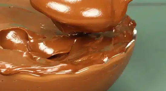 Recheio de chocolate estilo briganache super cremoso e fácil de preparar que rende muito 3 Recheio de chocolate