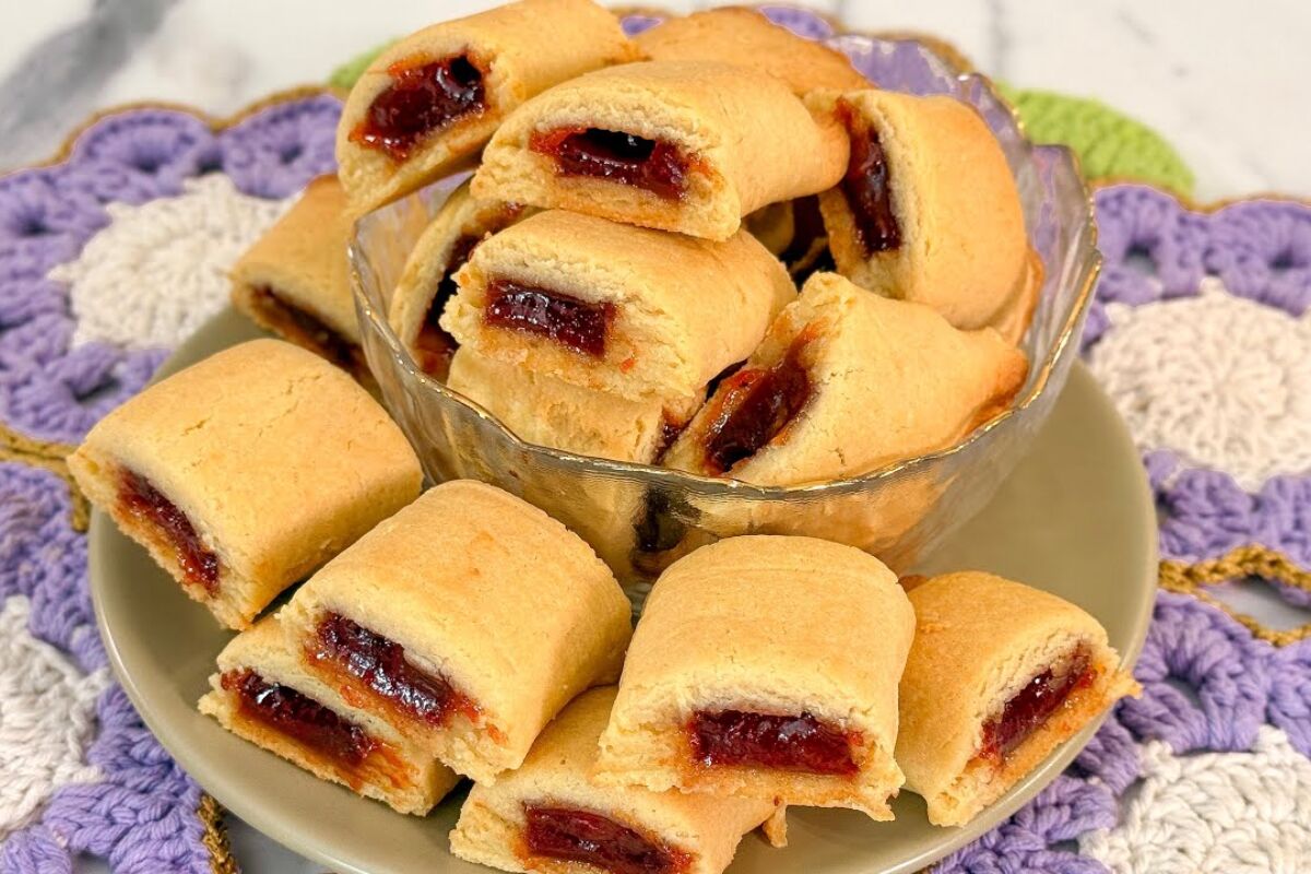 Biscoito goiabinha caseiro fácil e econômico, com uma massa leve que derrete na boca 189 Biscoito goiabinha caseiro