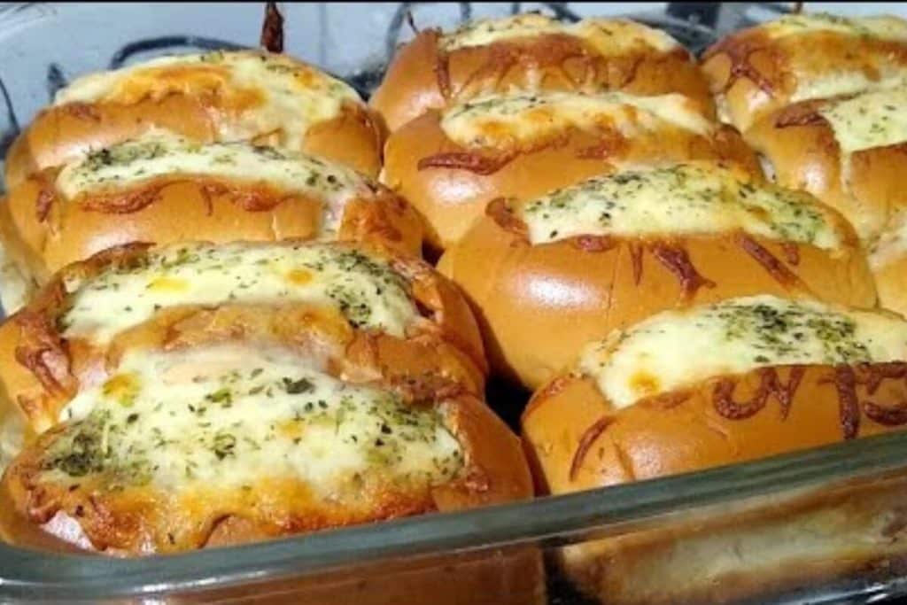 Hot dog de forno diferente e bem recheado, para você assar de forma rápida e fazer a alegria da criançada 198 Hot dog de forno