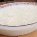 Creme de tapioca macio e refrescante com gostinho de coco, uma sobremesa gelada incrível 1 Creme de tapioca