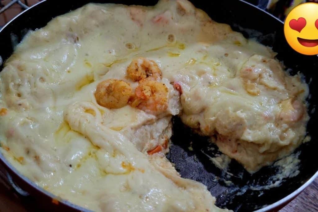 Lasanha de camarão na frigideira