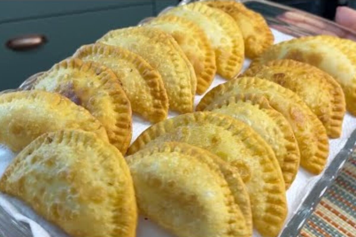 Pastel com 2 ingredientes