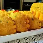 Pastelzinho de fubá feito sem farinha de trigo super crocante por fora, que todos vão amar 1 Pastelzinho de fubá