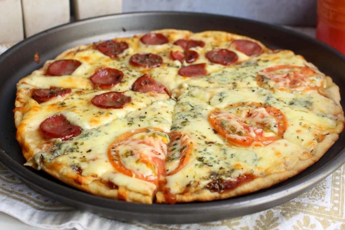 Pizza de 20 minutos super fácil e rápida, um lanche delicioso perfeito para o final de semana 3 Pizza de 20 minutos