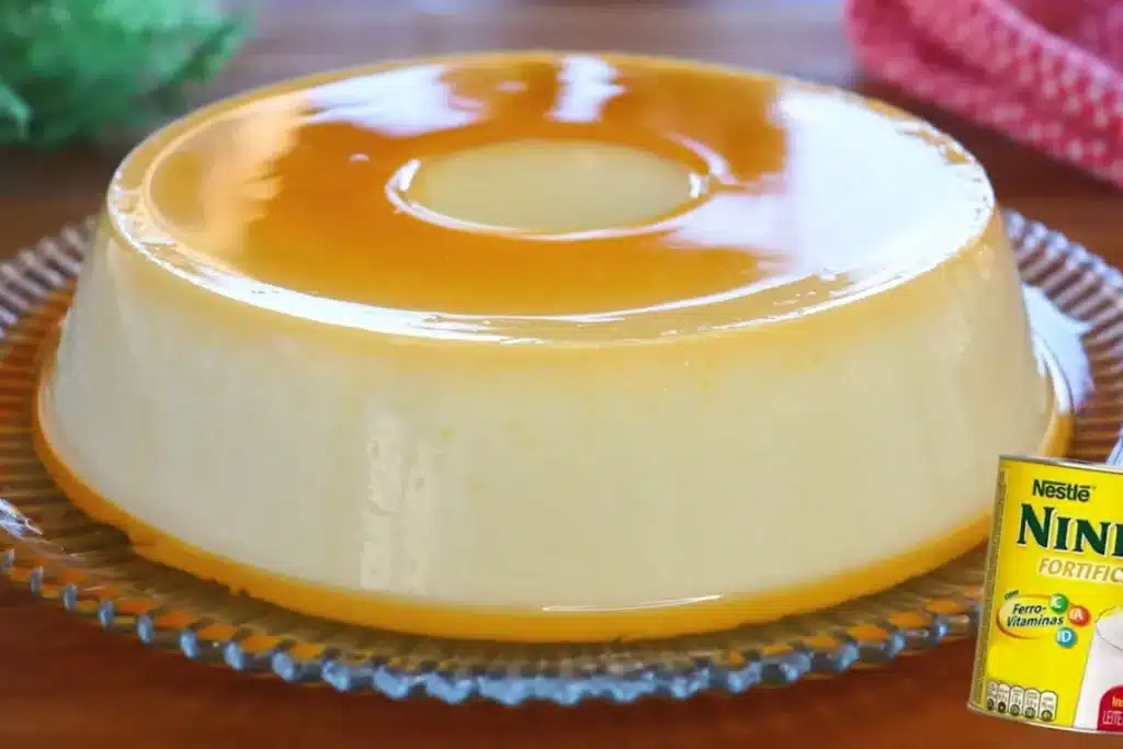 Pudim de leite em pó feito sem ir ao forno de um jeito super fácil e rápido, uma sobremesa perfeita 4 Pudim de leite em pó