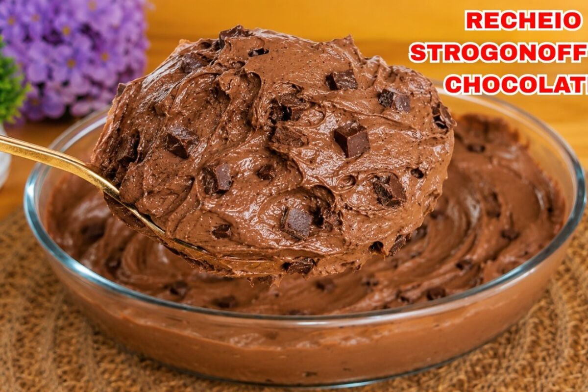 Recheio de chocolate sem fogo no estilo strogonoff, para rechear bolos e tortas com muita praticidade 129 Recheio de chocolate sem fogo