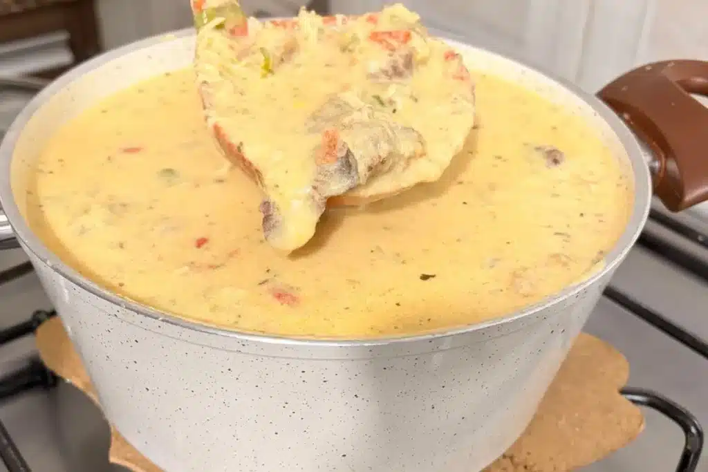 Sopa de milho cremosa, saborosa e muito suculenta, para você receber muitos elogios 4 Sopa de milho cremosa