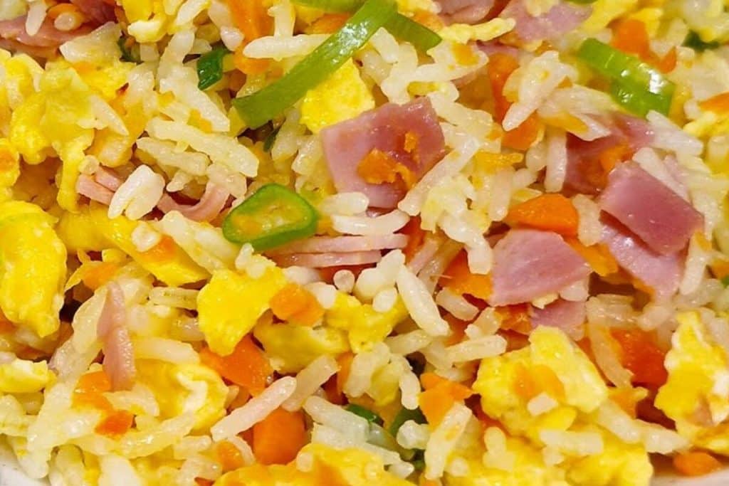 Arroz yakimeshi