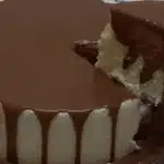 Bolo sem forno incrível feito sem ovo e sem farinha de trigo, para fazer com rapidez e arrasar 2 Bolo sem forno